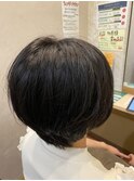 ショートボブ