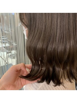 リーホリエ(Lee Horie) シアーグレージュ / mio