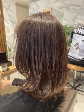 キャリ(CALI) 伸ばしかけを楽しむミディアムスタイル☆田町・三田・美容室
