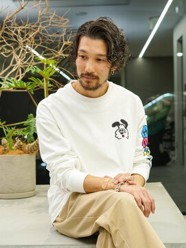 クラスコウベ 三宮店(Krass kobe) MEN’S HAIR波巻きスタイル【上野　竜司】