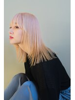 デビュー ヘアーメイク ロングヘアー顔まわりカットハッシュカットに合わせカットカラー