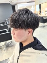 ニアウ 伊勢崎連取店(Niau)&nbsp;刈り上げマッシュツイストスパイラルパーマメンズショート