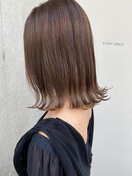 フリーラ 表参道(freera) ぱつっと可愛い外はねロブ