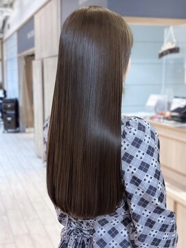 プラグ バイ ネオリーブ(plug by neolive) 似合わせカット×髪質改善[髪質改善/縮毛矯正/韓国]T〇