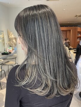 ノラギンザユー(NORA GINZA/U) 筋感たっぷりハイライト