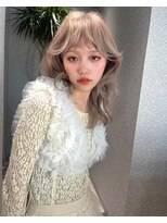 天神美容室&nbsp;【KASUMI天神美容室】グレージュ×ハイトーン×海外ヘア