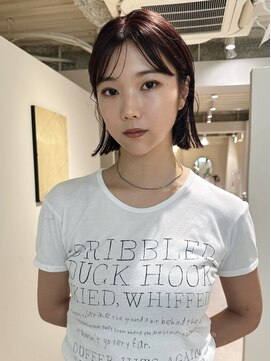 ユー(yew) チェリーブラウン＋ボブ＋ラインボブ＋ボブスタイル