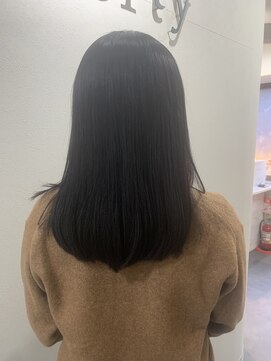 リバティ 吉祥寺(Liberty) 酸性ストレートセミロング