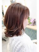 ミディアムレイヤー×大人のツヤ感ブラウン