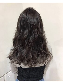 カシェ マエノヘタ(Cashe'e MAENOHETA) ダークアッシュカラー