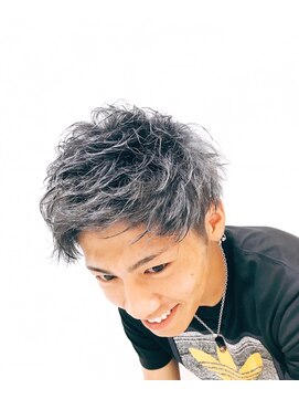 ヘアメイク コムハース 調布(hair make COMHEARES) ネオウルフ・アップバング