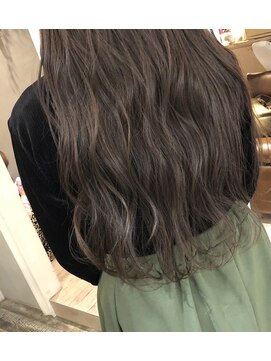 アンベリール 大名(Embellir) Rei_オリーブベージュ