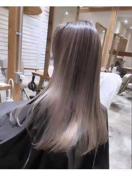 モアナ バイ ヘッドライト 沖縄南風原店(Moana by HEADLIGHT) Moana【南風原】#ケアブリーチ#ミルクティー#ダブルカラー