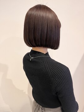 ルークサンゴーサン(LOOC/353) こなれヘア×ツヤが髪美人