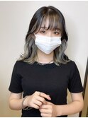 ホワイトグレージュミニウルフレイヤーボブハイトーンカラー丸型