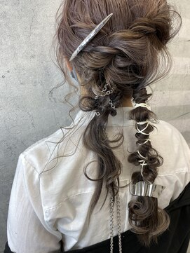 ラカシェット(la-cachette) 変化系ツインテール