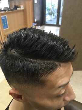 ヘアサロンアンドヘアメイクディー(hair salon hair make D) 仙台D　ブラックソフトフェード×サイドパート×七三分けstyle