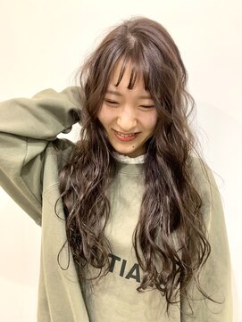 ボレロ BOLERO オシャレ度1ランクup♪波巻きロング