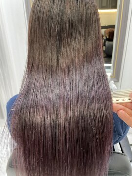 エスカーラ 表参道(THE ESCALA) @aidaman321/セクションカラー/ペールベージュ/外ハネボブ