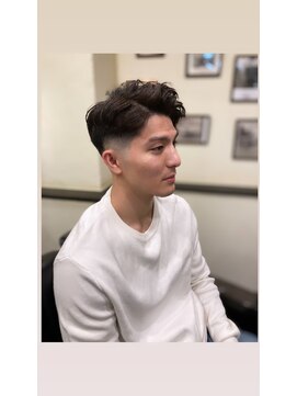 スカイマスターバーバー 渋谷(SKY MASTER BARBER) フェードツイストスパイラル<理容室>[床屋/シェービング/渋谷]