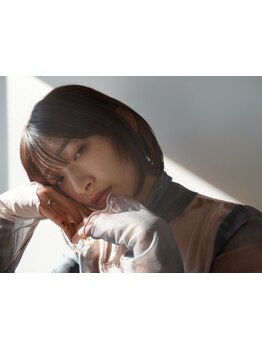 内装や音楽にもこだわり、癒しのヘッドスパが自慢のサロン。店内の香りや、待ち時間のドリンクサービスも◎