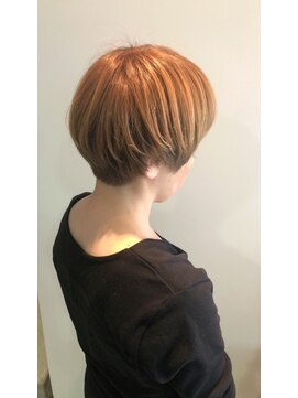 ルミアン(lumian) 前髪ありマッシュショート