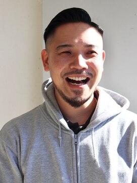 イコール(EquAll) 【外国人風フェードカット】