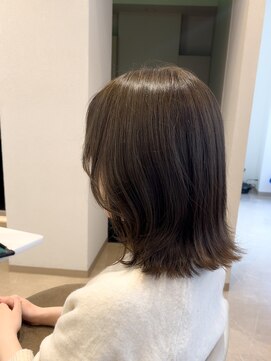 シュヴー 浦安店(CHEVEUX) ［千葉／浦安／三谷］１１トーングレージュ×くびれボブ