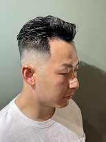 スタンドバーバー 柏(STAND BARBER)&nbsp;ダークアッシュ/アッシュブラック/カルマパーマ/ベリーショート