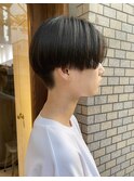 モードな刈り上げショート