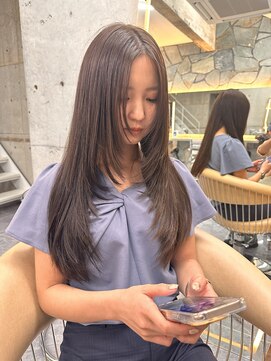 サイン 渋谷(SIGN) ザクザクレイヤーカット巻き方簡単ミディアムロング韓国表参道