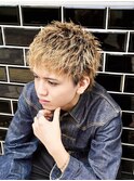 スパイキーショートツーブロックアップバング短髪メンズショート