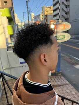 カーリーパーマ 極道パーマ スキンフェード 宮城リョータ