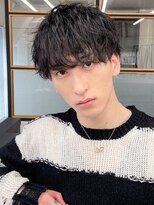 毛流れハンサムショートセンターパートメンズ黒髪爽やか
