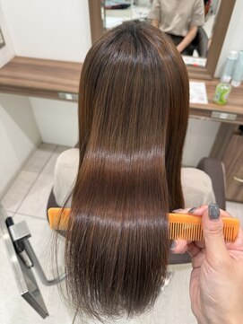 アッシュ 豊田店(Ash) 【艶ロング】湿気も汗も無敵縮毛矯正