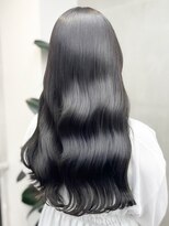 ロコヘアー(Locohair)&nbsp;20代夏カラー髪質改善カラー暗髪グレージュゆるふわ巻き髪