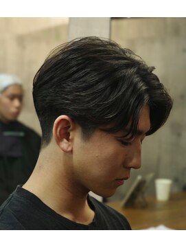 メゾンフォーメン 心斎橋店(Maison for men) ナチュラルセンターパート