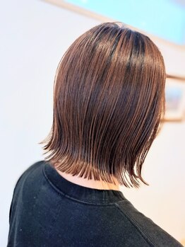 上質なワンランク上の髪質改善”HSカラー”が大人女性に大人気◎グレイカラー初心者もお任せ♪