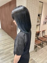 ニューヨークニューヨーク 三宮店(NYNY) ネイビーブラック×まとまりレイヤーボブ