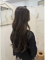 エイチ(H)&nbsp;マッシュウルフパーマ切りっぱなしボブくらげヘアーウルフパーマ