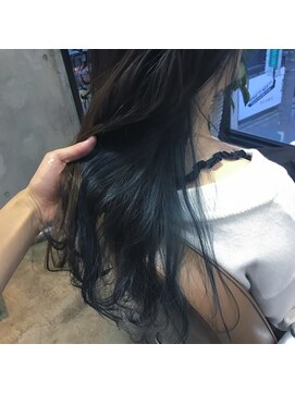 サロンドミルク 原宿(salon de MiLK) 【サロンドミルク原宿】ネイビー×インナーカラー