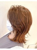 マロンベージュ ウルフ風ボブ