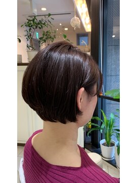 エルトレス(el tres) ［eltres ］艶髪ショートボブ