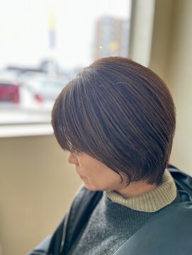 エッセンス(essence) 束感ショート