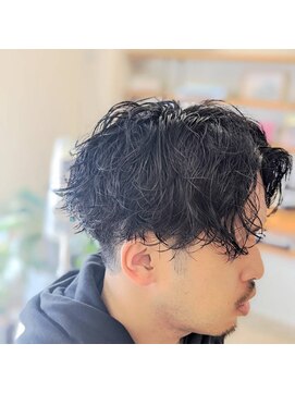 エン(EEN) センターパートのツイスパ