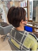 ステップボーンカットカットボブショートハイライト白髪ぼかし