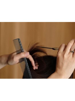 髪質・骨格・ライフスタイルに合わせたあなただけのスタイルをオーダーメイドでご提案いたします。