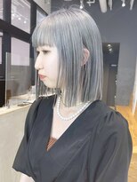 シオン(shion)&nbsp;似合わせカットホワイトブロンドメルティカラー_ba409041