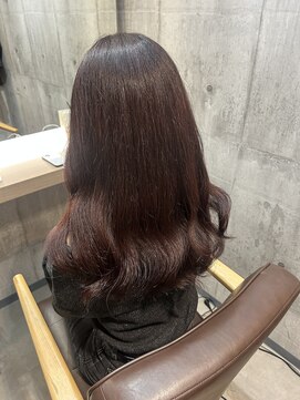 アリアバイエクラート 新宿南口店(ARiA by ECLART) ◎暗めなワインレッド◎