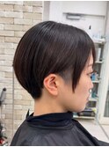 刈り上げショート女子メンズメイクボーイッシュ原宿表参道